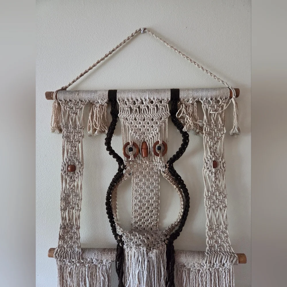 Large BoHo Owl Macrame Jute Bead Wall Hanging Vintage 1970's MCM Folk Art